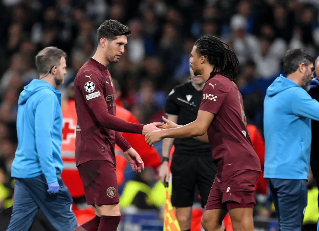 注册领彩金-跟队:斯通斯将离开曼城;除非阿克愿当第5中卫否则他也离队